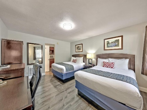 Heavenly Inn Lake Tahoe image 33